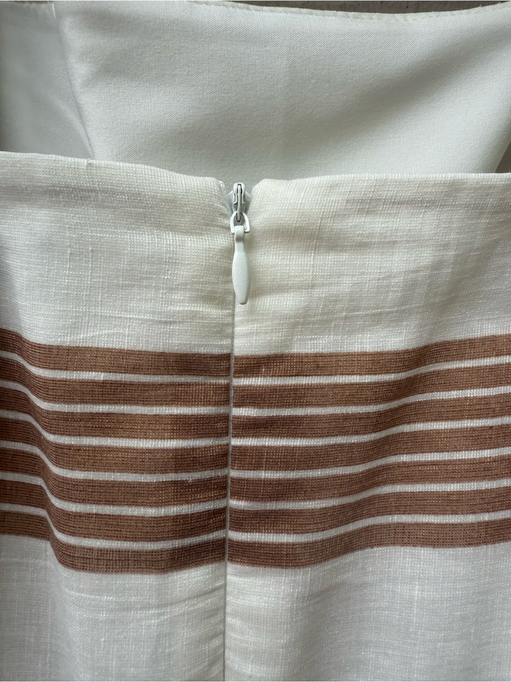 ANTONIO MELANI Cream and Tan Striped Maxi Sundress - Picture 8 of 14
